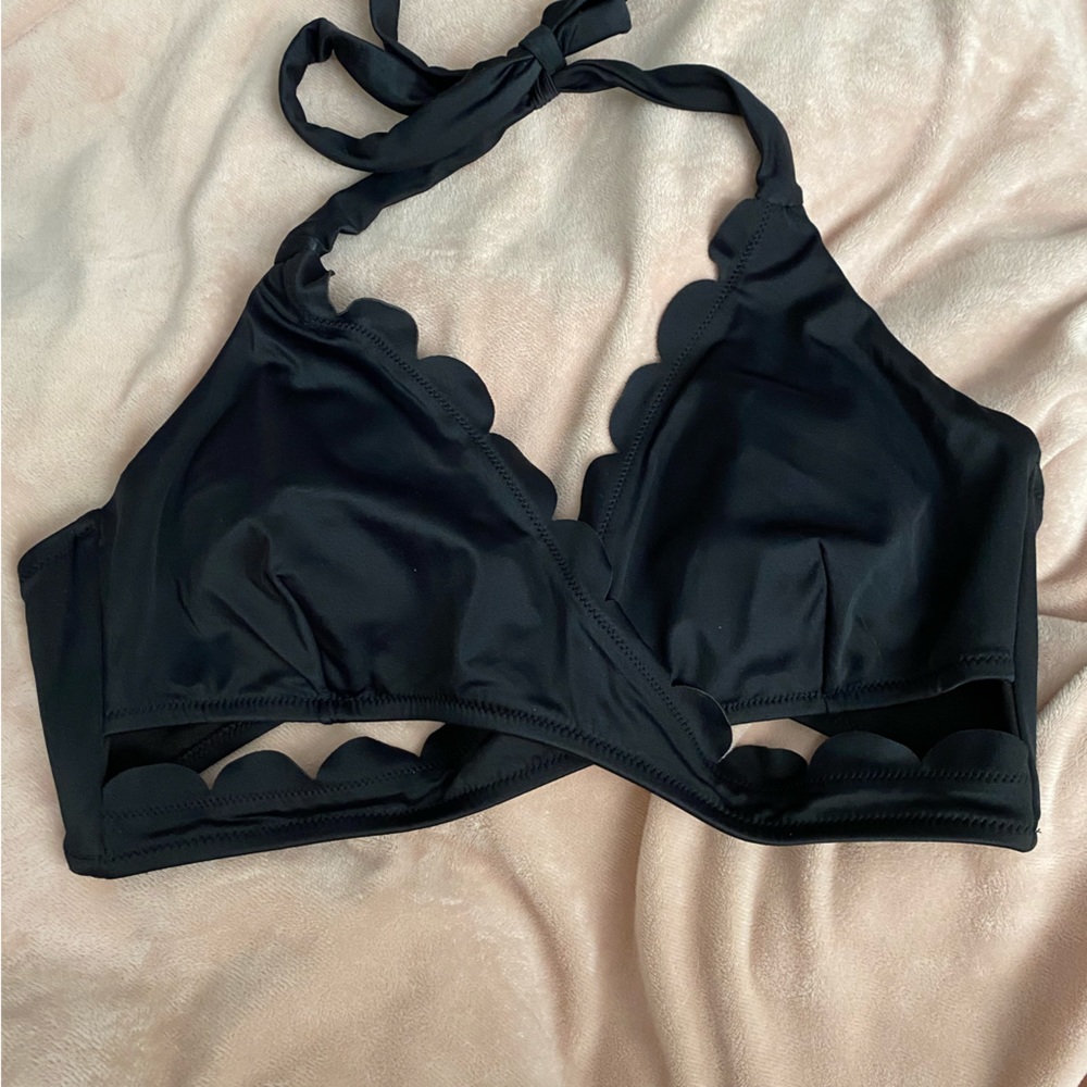 Vanilla Beach scalloped cutout bikini top